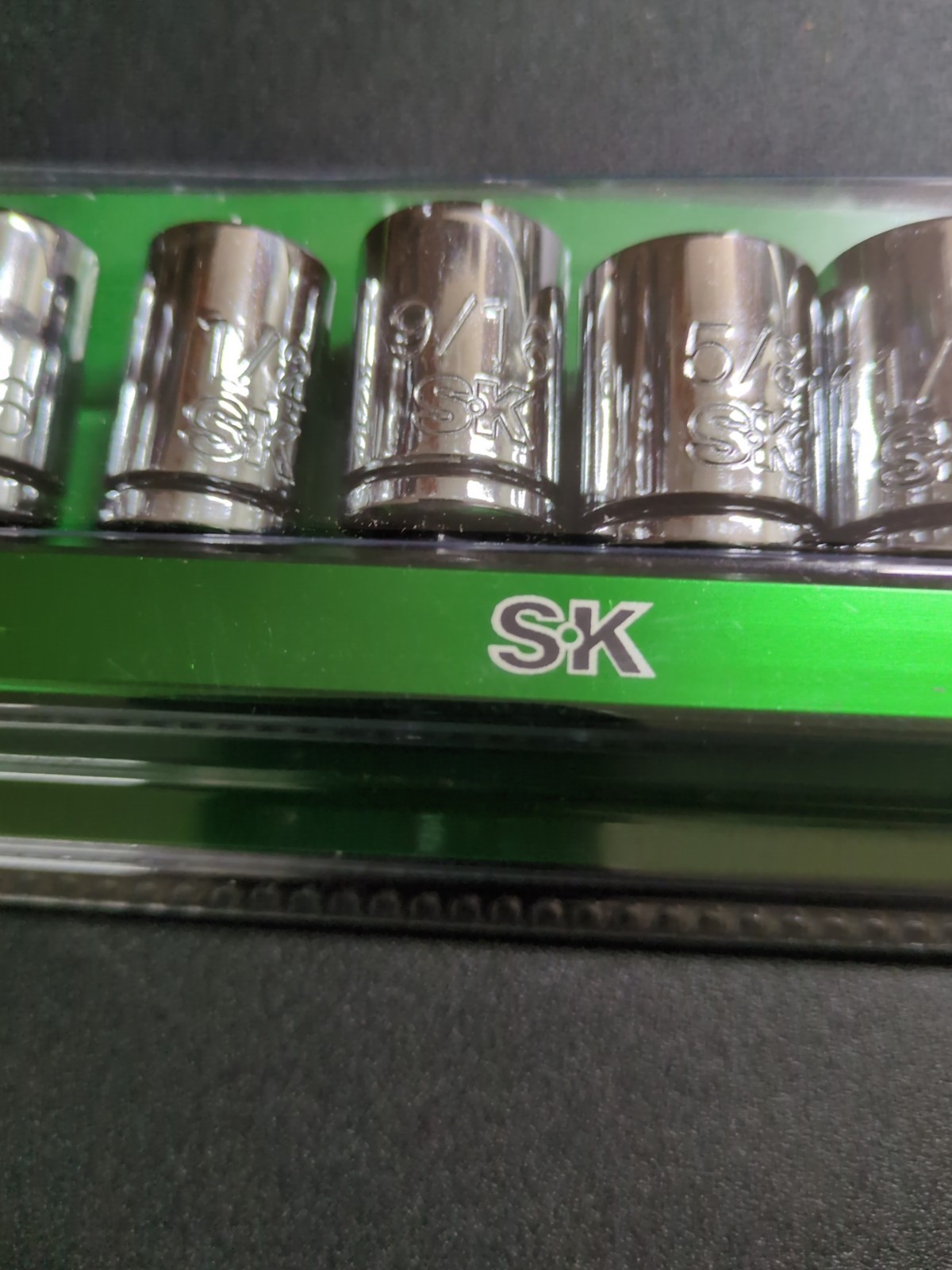 SK Professional Tools 3/8″ Drive SAE 12 Piece 6 Point Socket Set