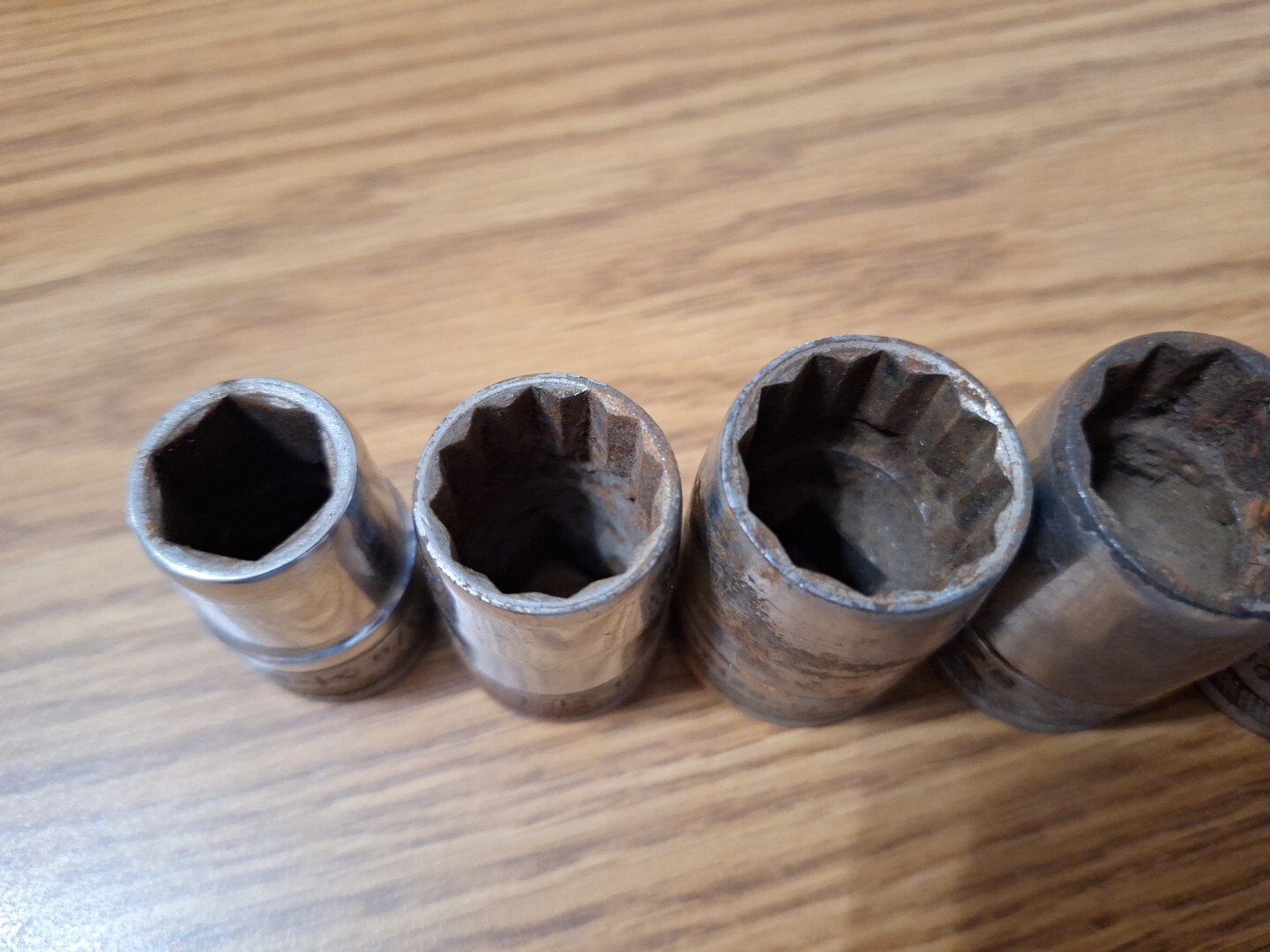 Vintage S-K Wayne Tools 1/2″ Drive 12 Point Sockets & 6 Point Socket