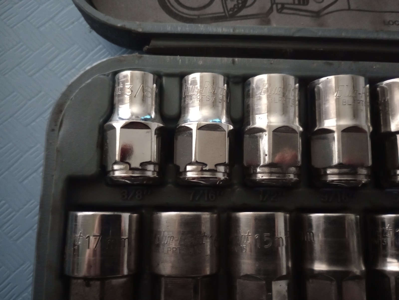 Blue-Point BLPPTSS3822 22pc 3/8″ Drive Pass Thru Socket Set