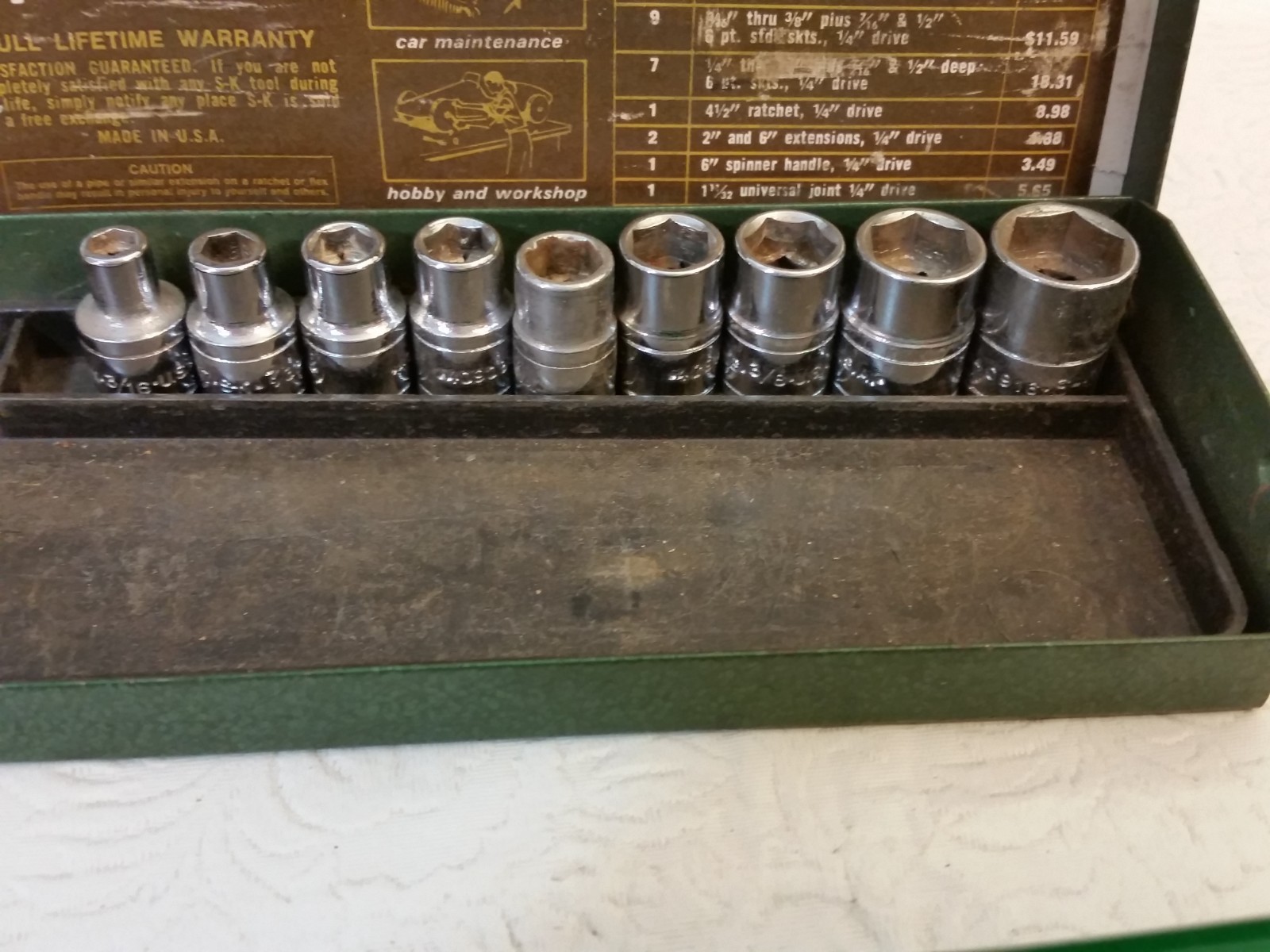 Vintage SK Tools 21 Pc. #4921 1/4″ Drive Socket Set w/ Metal Box