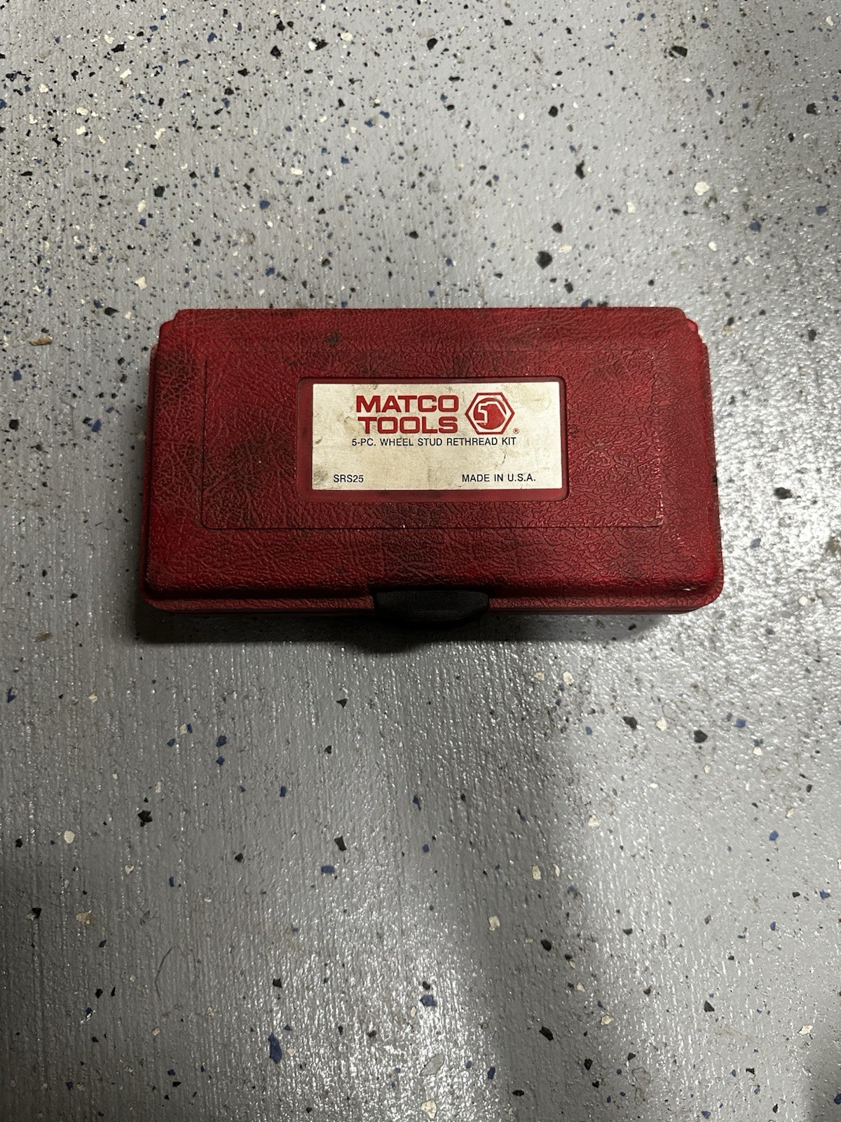 Matco Tools 5 Piece Stud Rethread Kit – SRS25 – SAE, Metric – Red Case