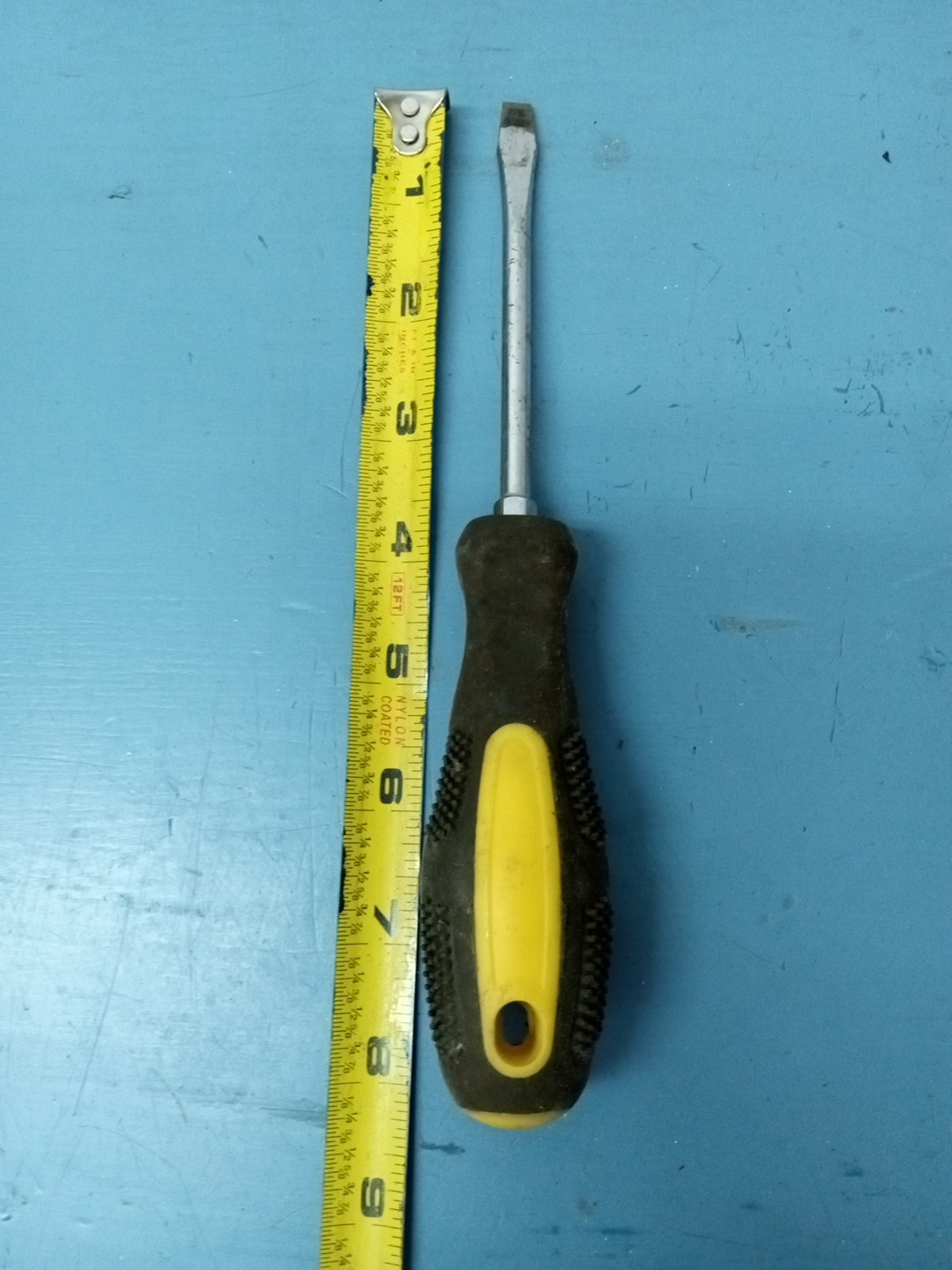 Unbranded 8inch Black & Yellow Handled Flathead Screwdriver (LL)