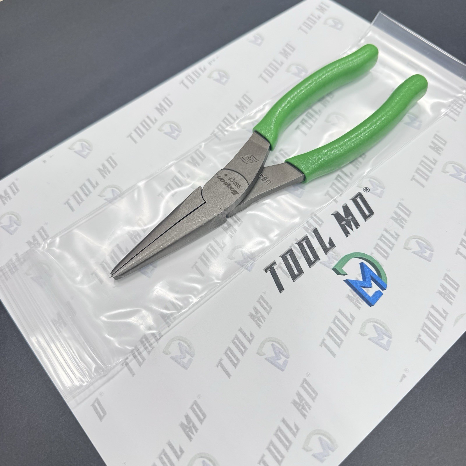 Snap-on Tools USA NEW GREEN 8″ Talon Soft Grip Needle Nose Pliers 96ACFG