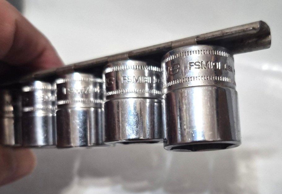 SNAP-ON 3/8″ DRIVE 10 PC. METRIC SHALLOW SOCKET SET 6 POINT