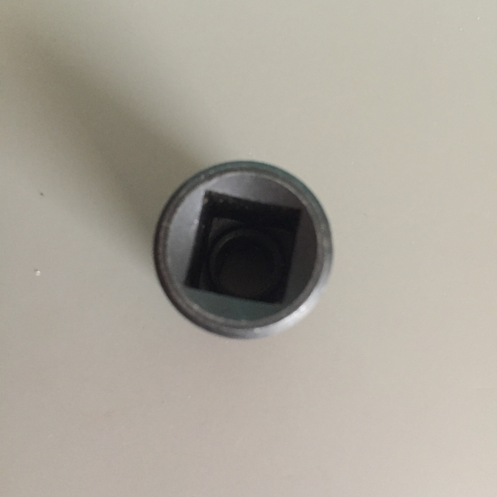 Matco Tools 3/8″ Drive 5/16″ Locking Ring Bit Holder Socket BP106DA