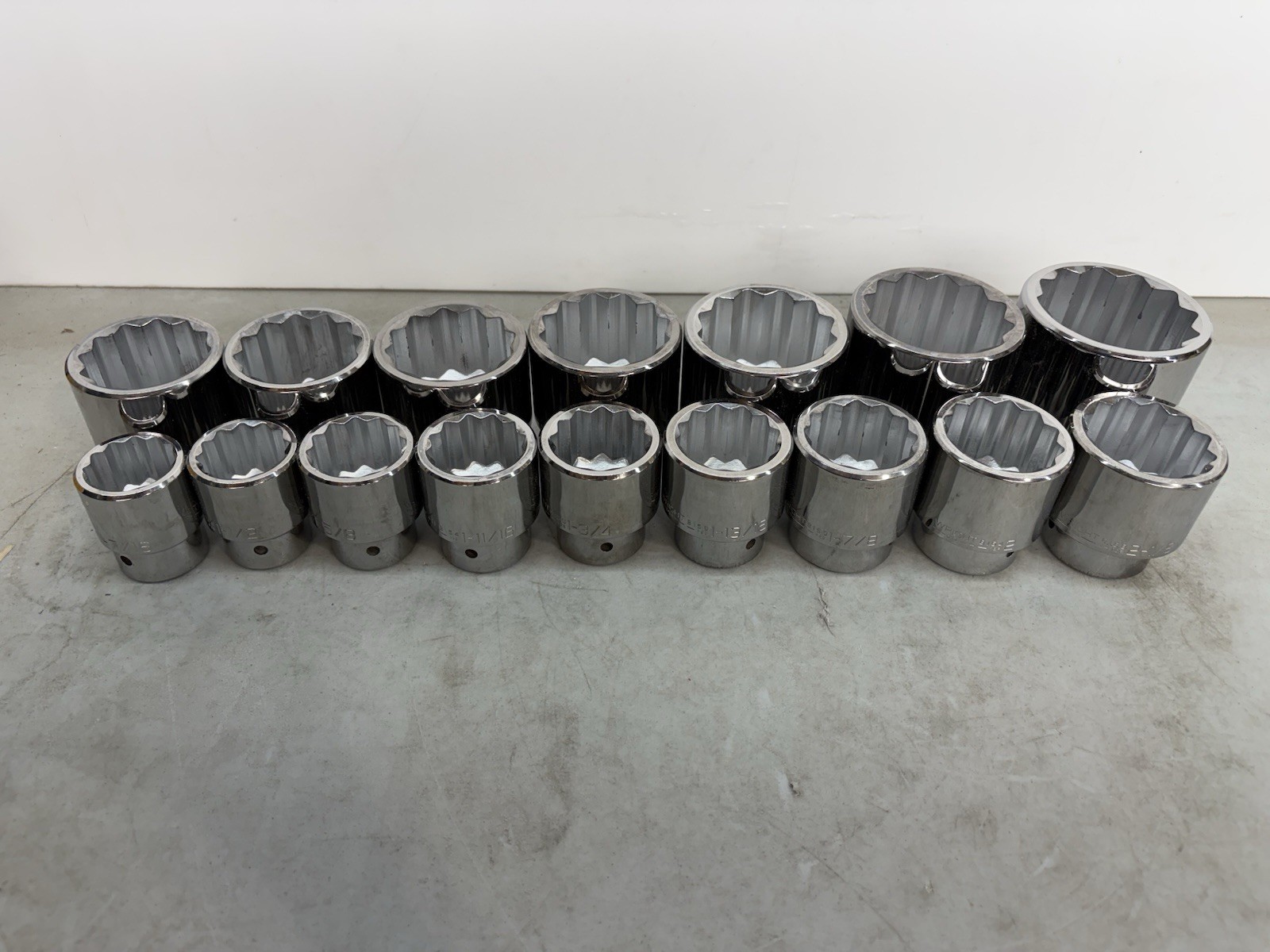 Wright Tool 821 1” Drive Socket Set 12pt 1-7/16 To 3-1/8”