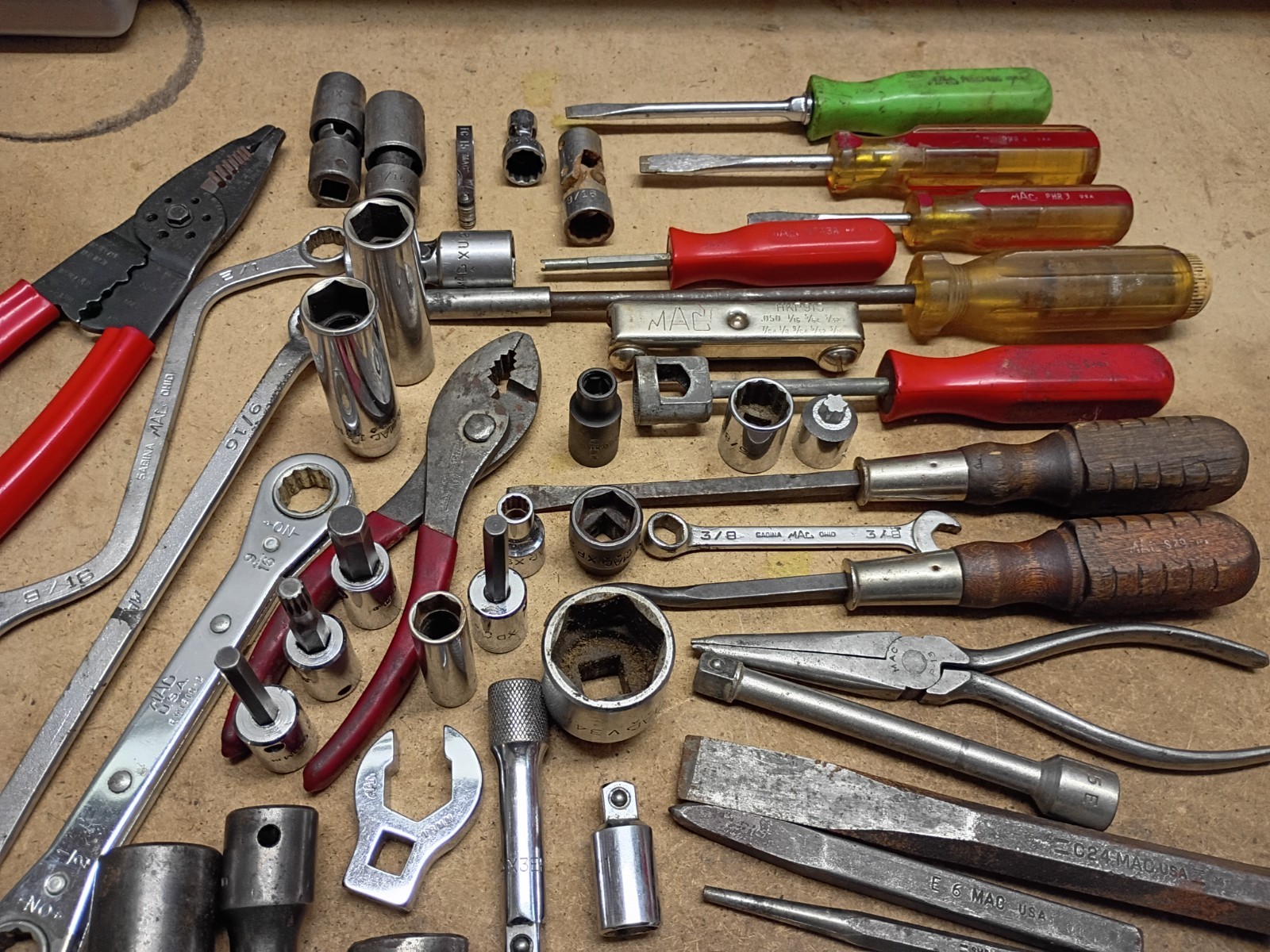 Huge Lot of 50 pc. MAC Tools – Wrenches, Sockets & Much More.