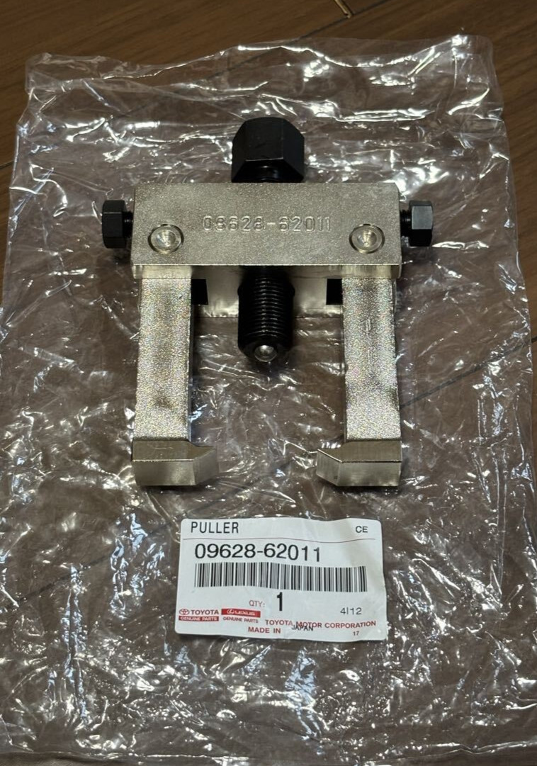 TOYOTA Genuine Heavy Duty Ball Joint Puller Tool 09628-62011