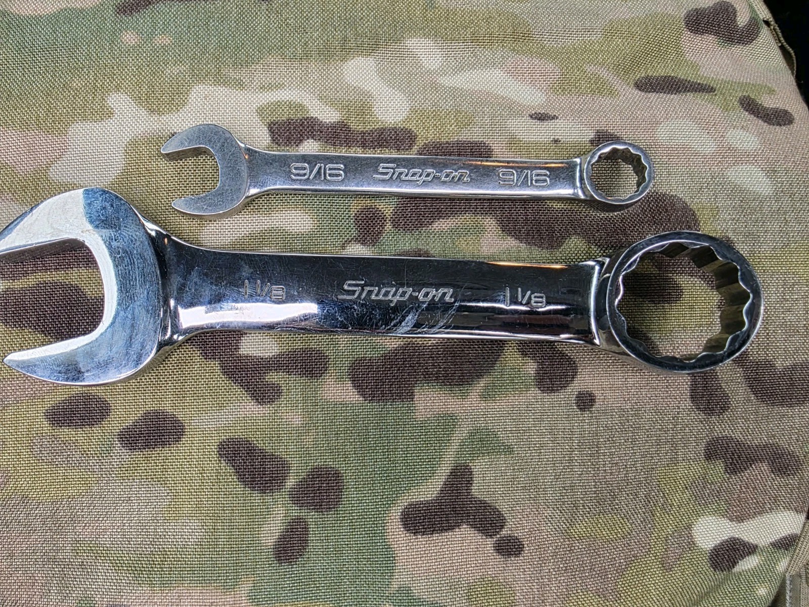 Snap On 1-1/8″ SAE Short Combination Wrench, Part# OEX360B And 9/16″ # OEX180B