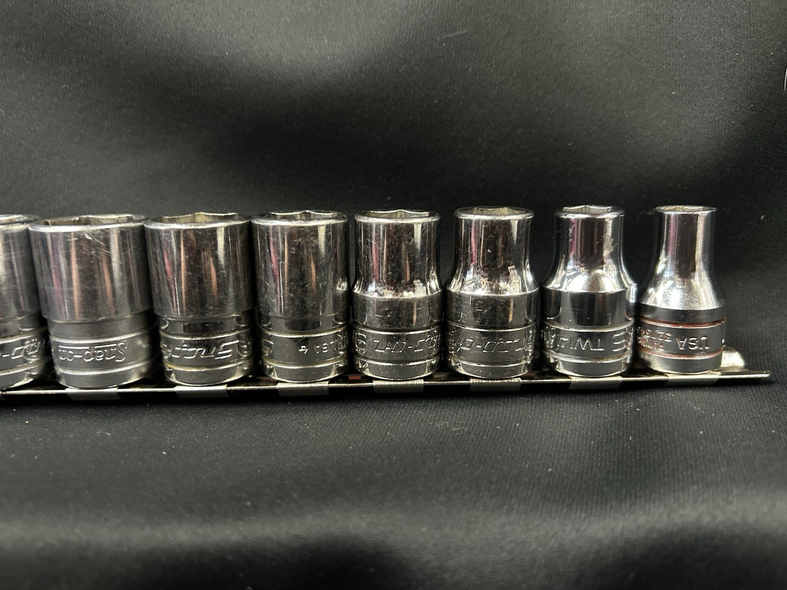 Snap on 13 pc1/2″ Drive 6-Point SAE Flank Drive Shallow Socket Set 1 1/4″ – 3/8″