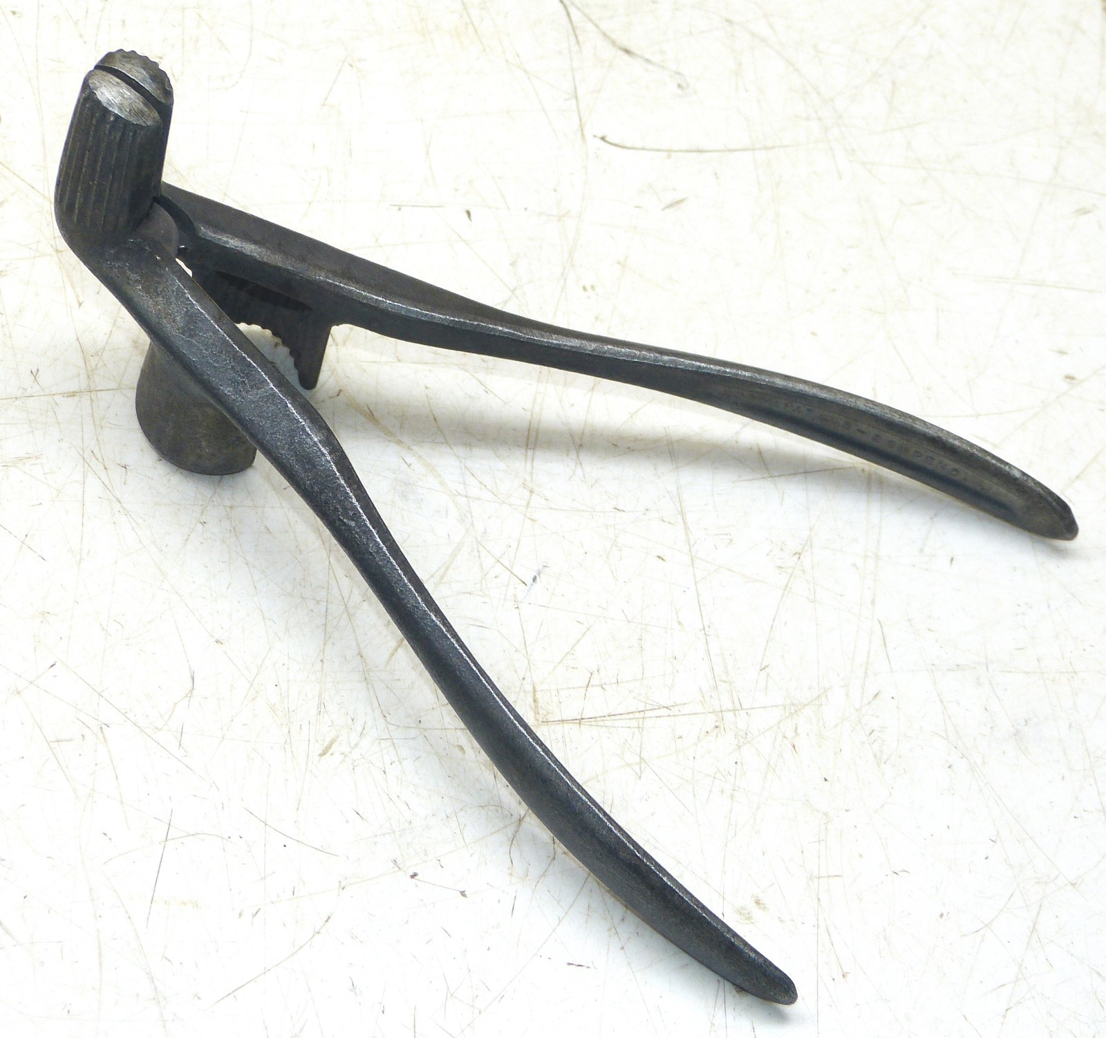 Vintage Battery Terminal Pliers INV18630