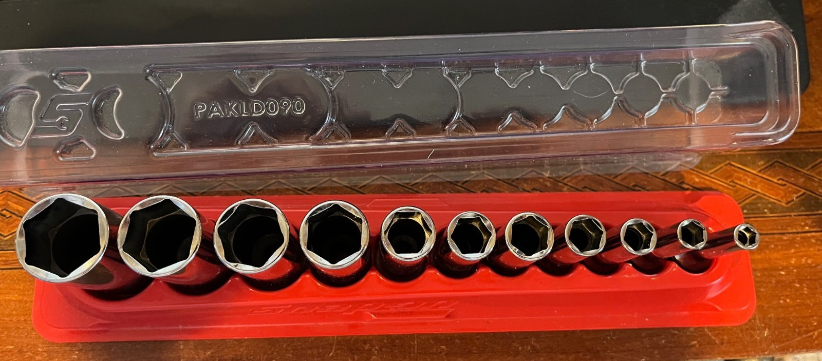 Snap-on™ 3/8″ Drive 1/4″ thru 7/8″ 6-Point Deep Socket Set 211SFSY NICE SAVE$$