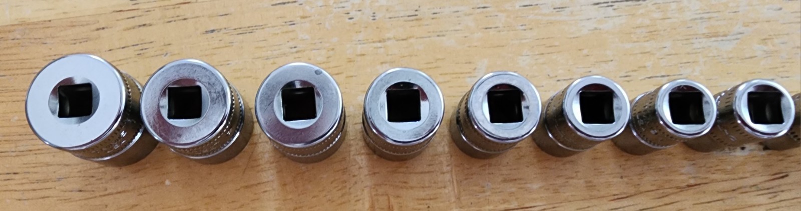 Snap On USA NEW 17 Piece 1/4″ Drive 6 Point Metric Starter Set With Tray 117TMM