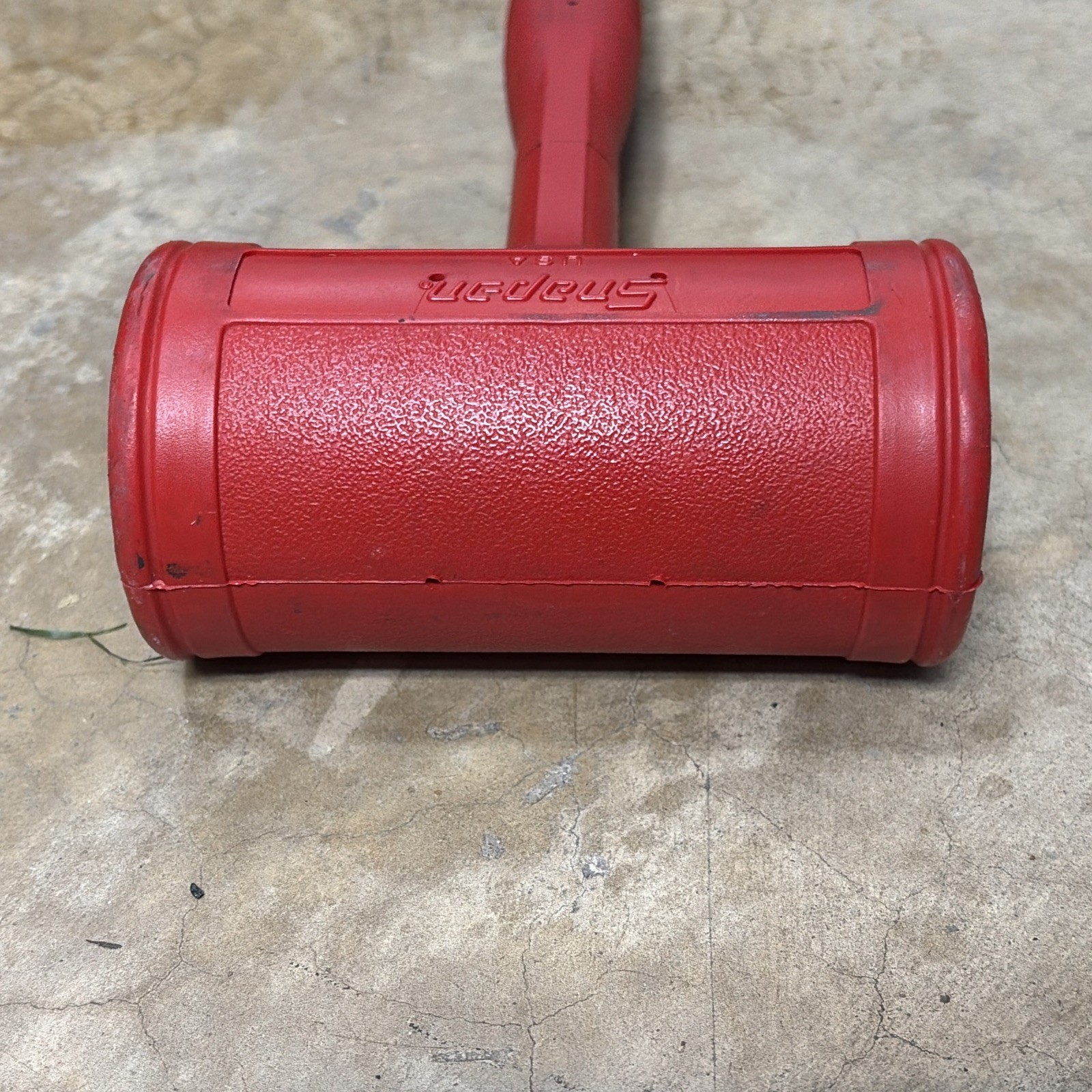 Snap-On Tools 56 oz Soft Grip Dead Blow Hammer Red HBFE56 EUC