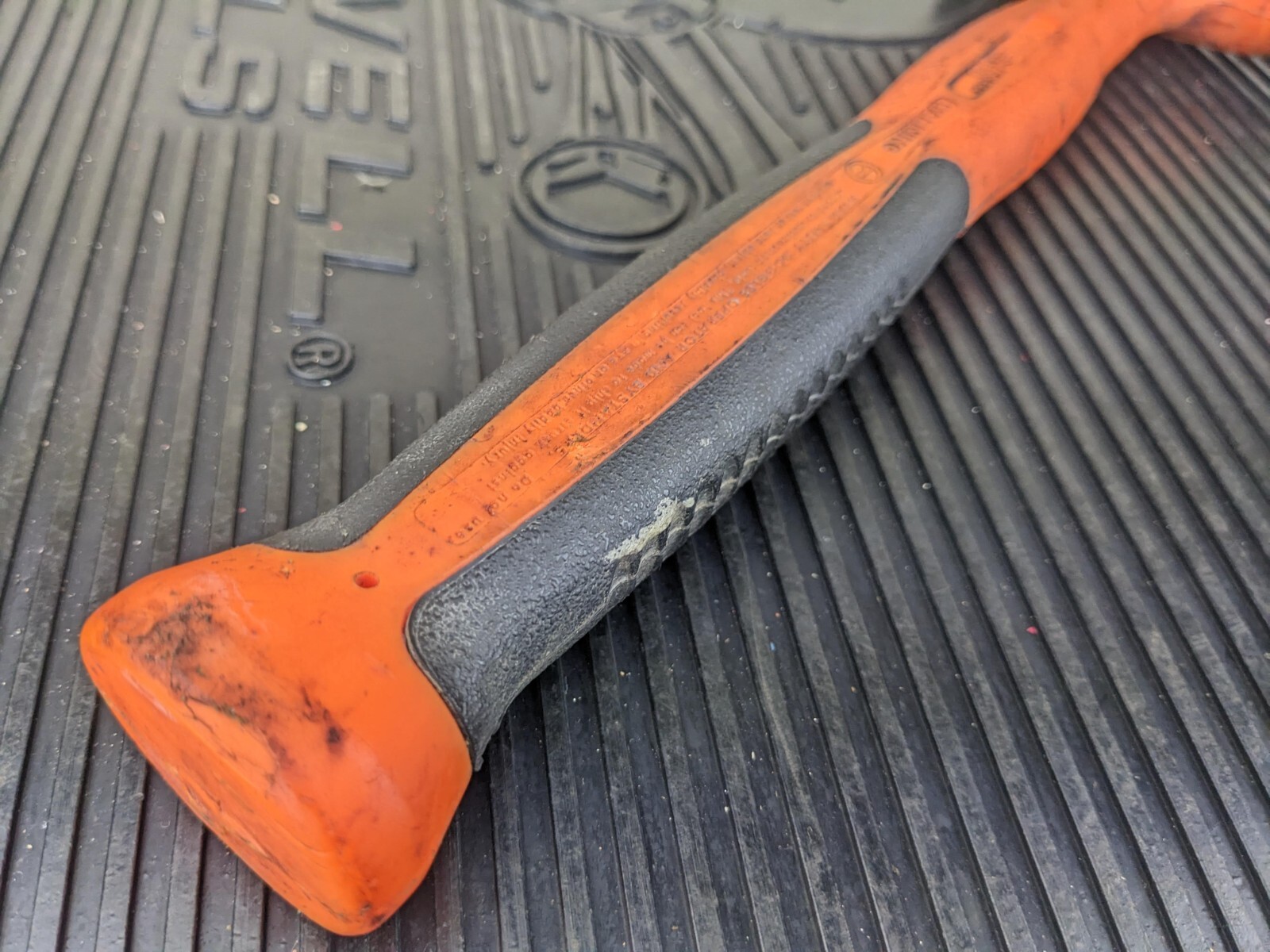 #bf044 Snap-on Tools USA ORANGE 8oz / 225g Soft Grip Dead Blow Hammer HBBD8O