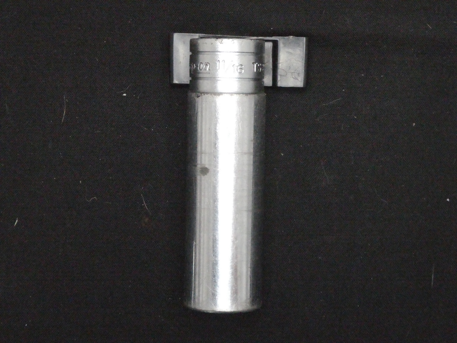 Snap On TS221 1/2″ Drive 6-Point SAE 11/16″ Flank Drive Deep Socket 1962-1975