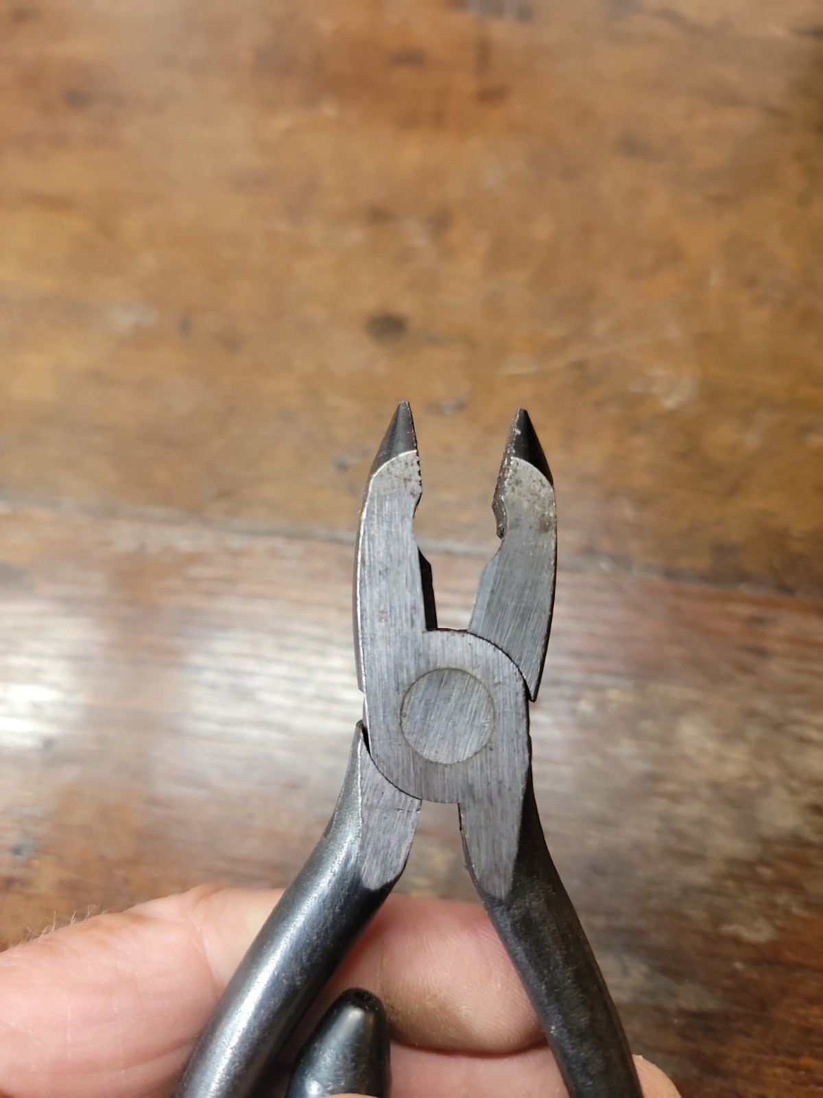 MATCO TOOLS WT9A Standard Wire Twisting Pliers 9” / 0626-ys2