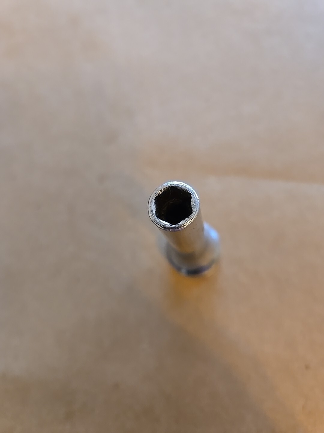 Snap On 3/8″ Drive 1/4″ 6PT Deep Chrome Socket SFS081
