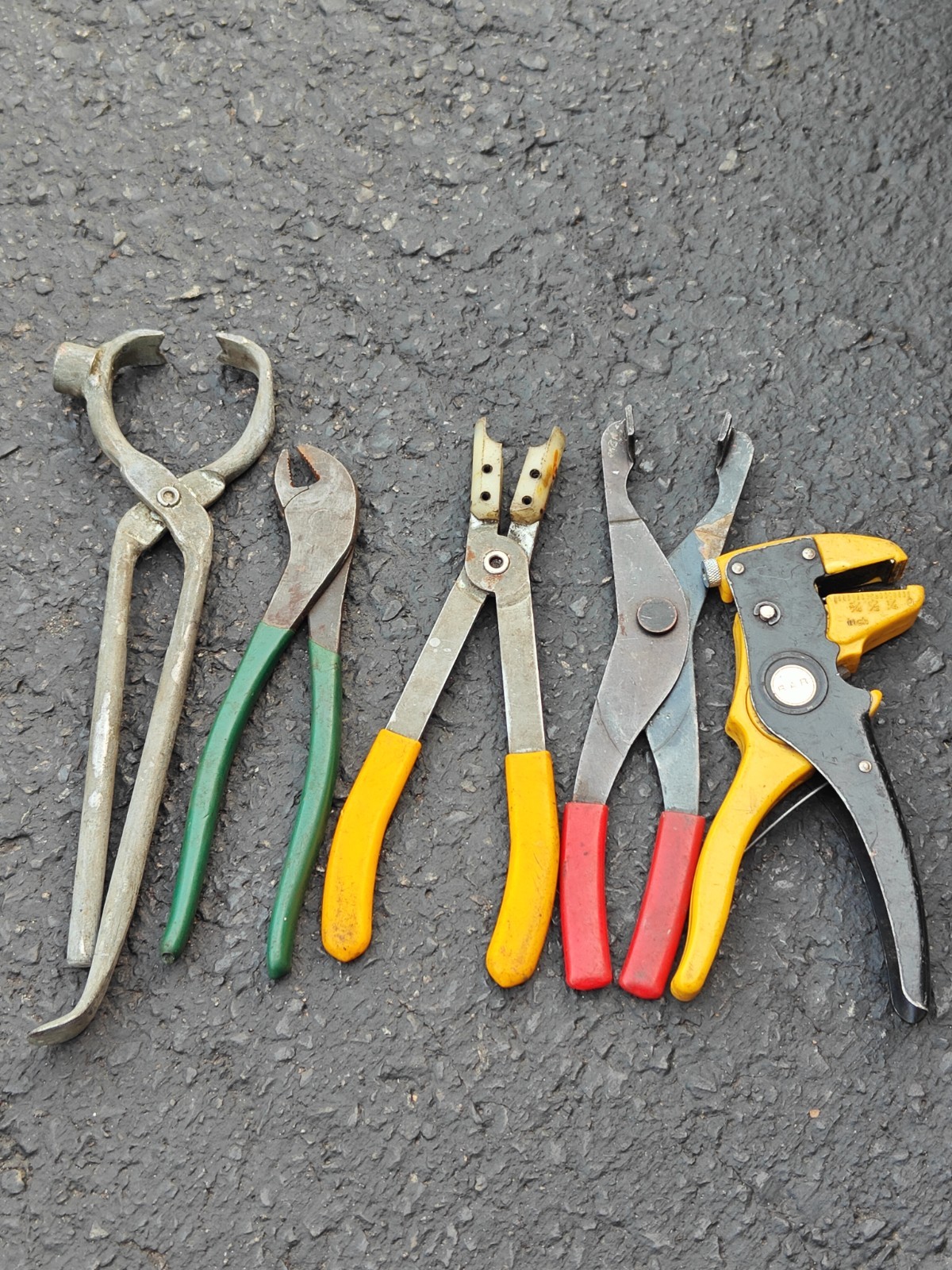 Various Automotive Tools Specialty Pliers Lot