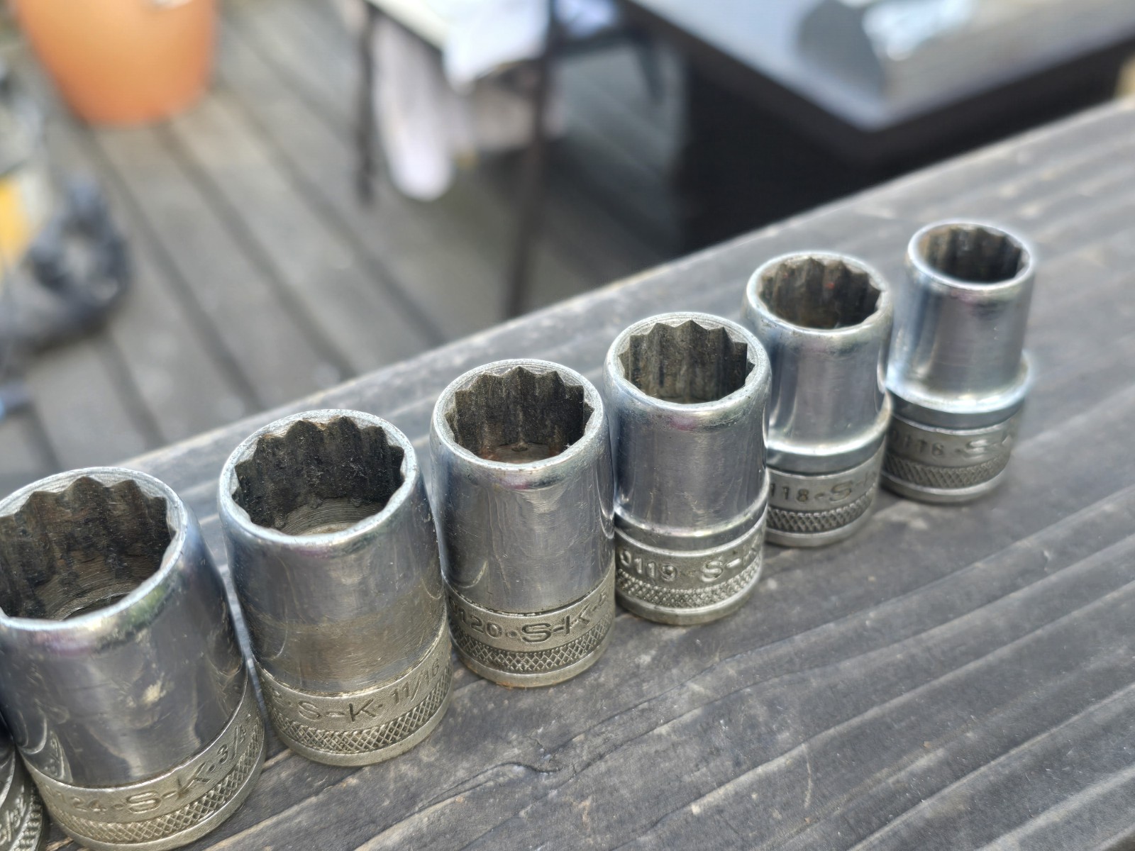 S-K USA 13 Piece 1/2″ Drive 12 Pt. SAE Socket Set 1/2″ – 1-1/8″ SK Knurled