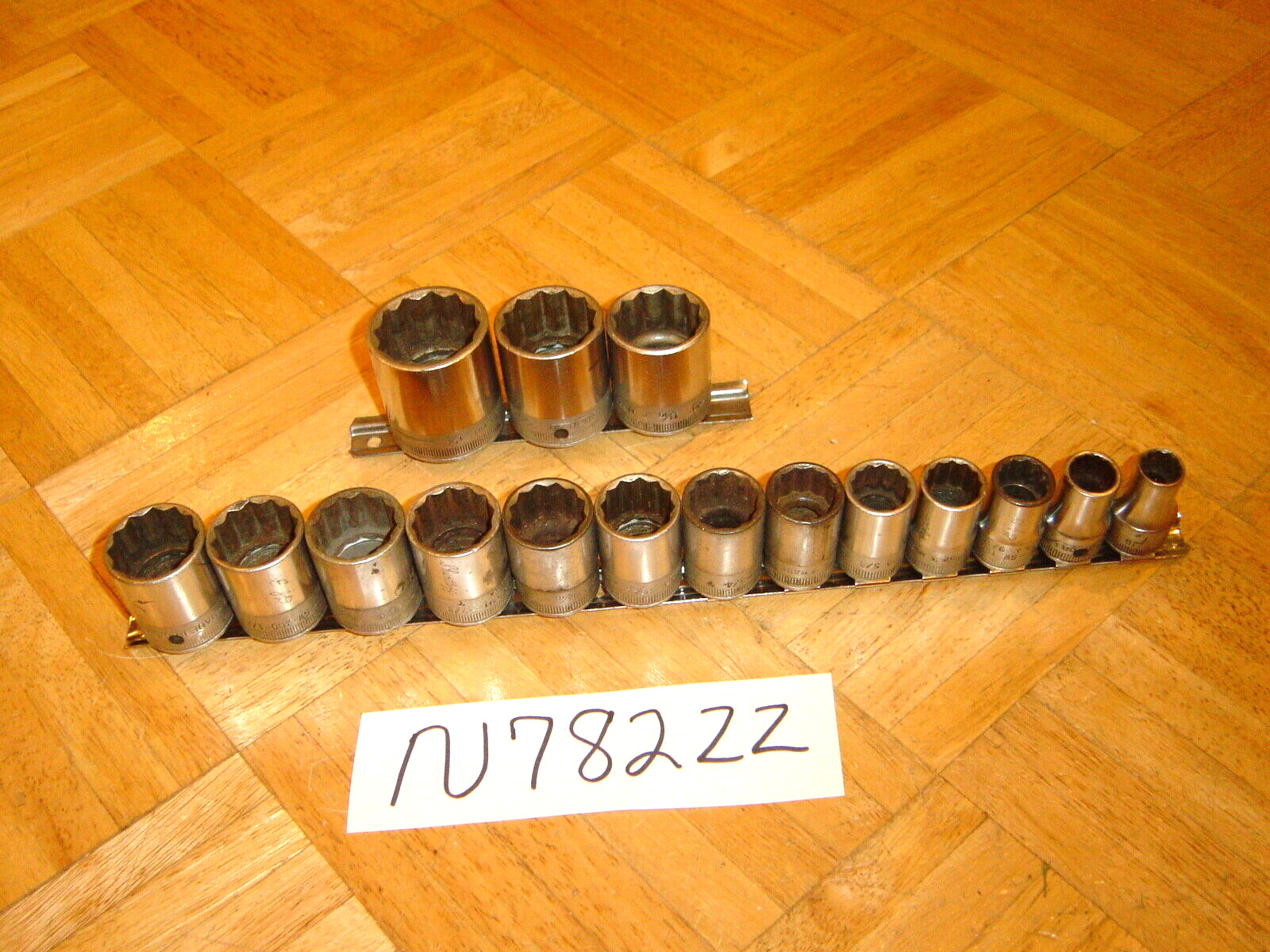 SNAP-ON TOOLS 16 PIECE 1/2 DRIVE SAE. SHORT SOCKET SET 7/16-1-1/4 1947 DATE CODE