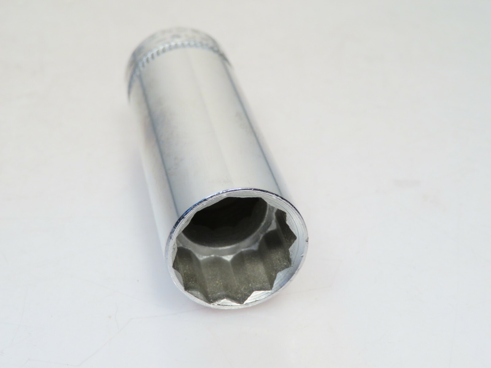 3/8″ Square Drive 12 Point Skirt Deep Style 5/8″ Socket Indestro Super 2745