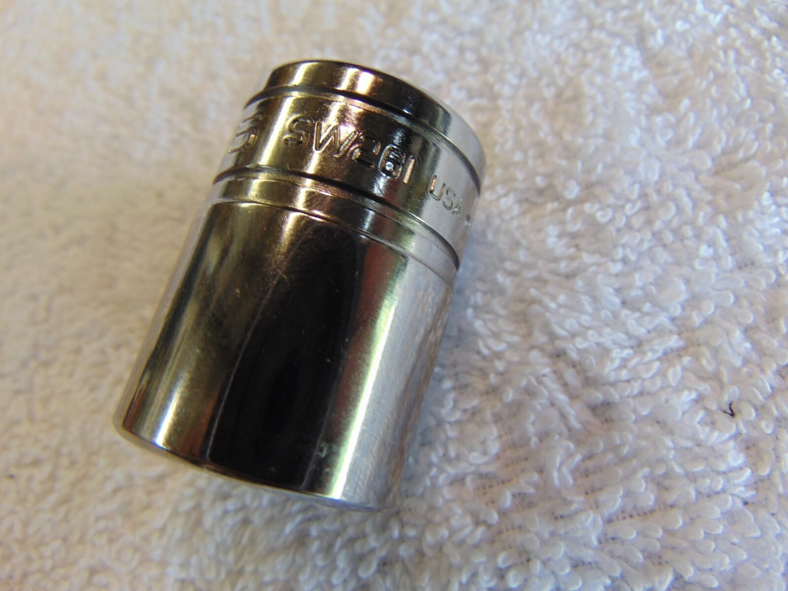 Snap-on Tools 1/2″ Drive 13/16″ SAE 12PT Shallow Chrome Socket SW261 tools NEW