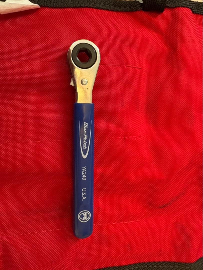 Snap-on Battery Terminal Cleaner C0410B: Ratchet Wrench, Pliers, Terminal Brush