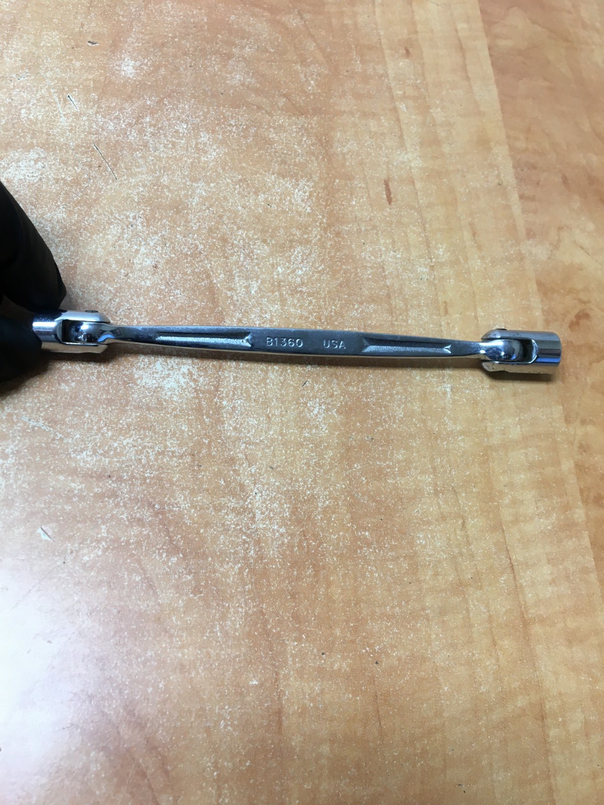 Snap-on B1360 1/4″ x 5/16″ Square Box End Brake Flex Socket Wrench