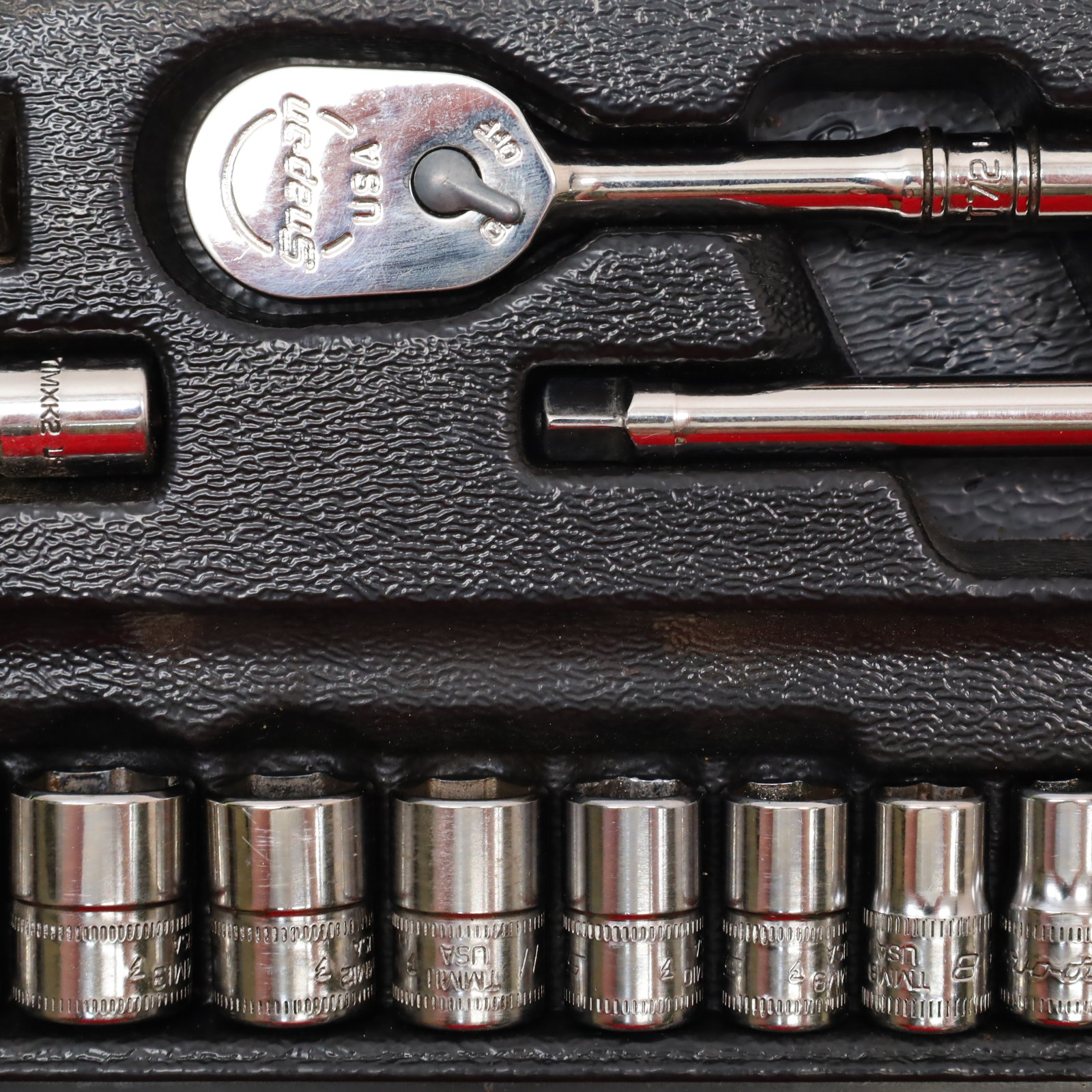 Snap-on Tools 117TMM 17-Piece 1/4″ 6-Point Metric Socket Starter Set