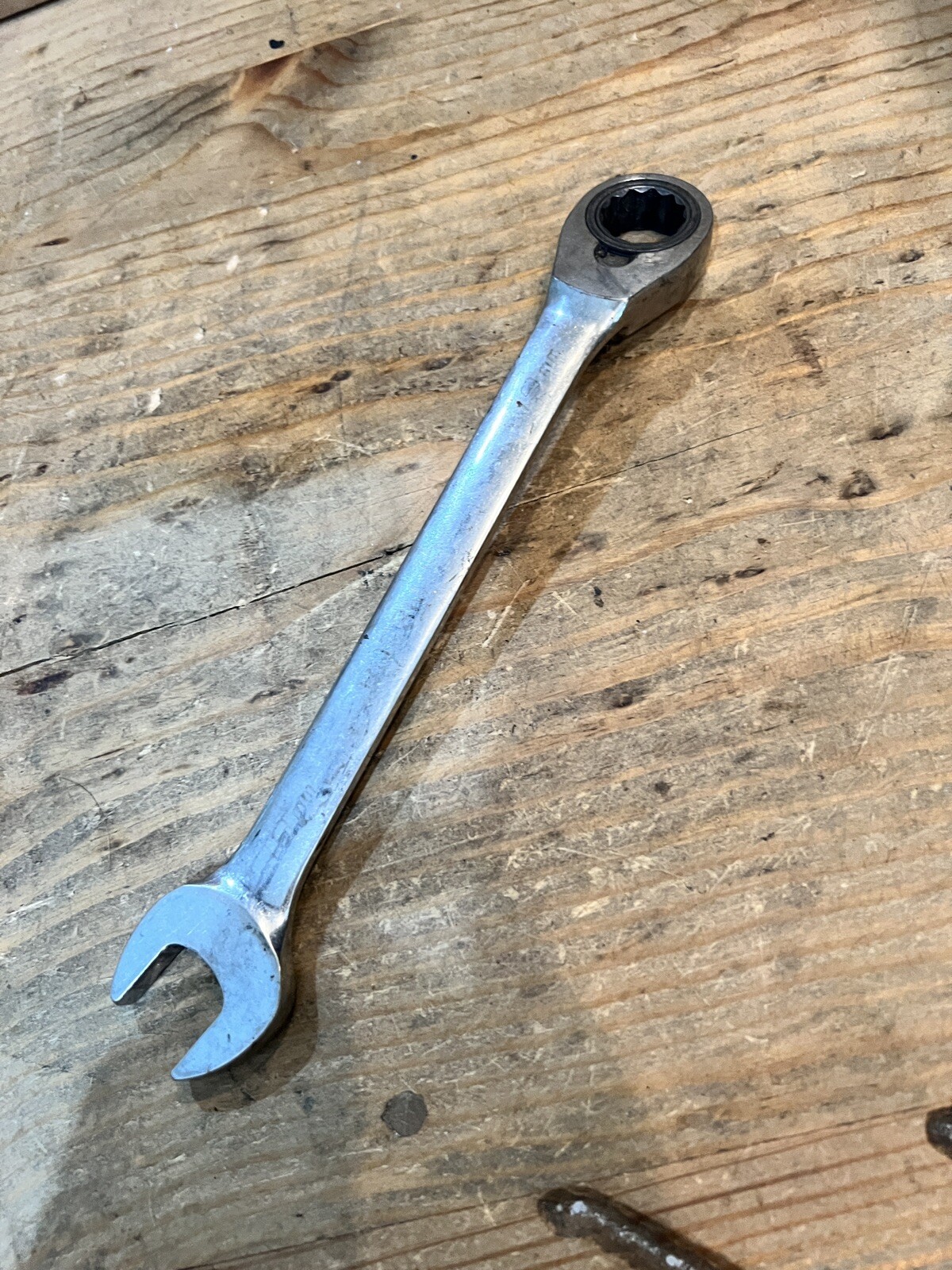 Blue-Point 19mm 12 Point Metric Offset Ratcheting Combination Wrench BOERM19
