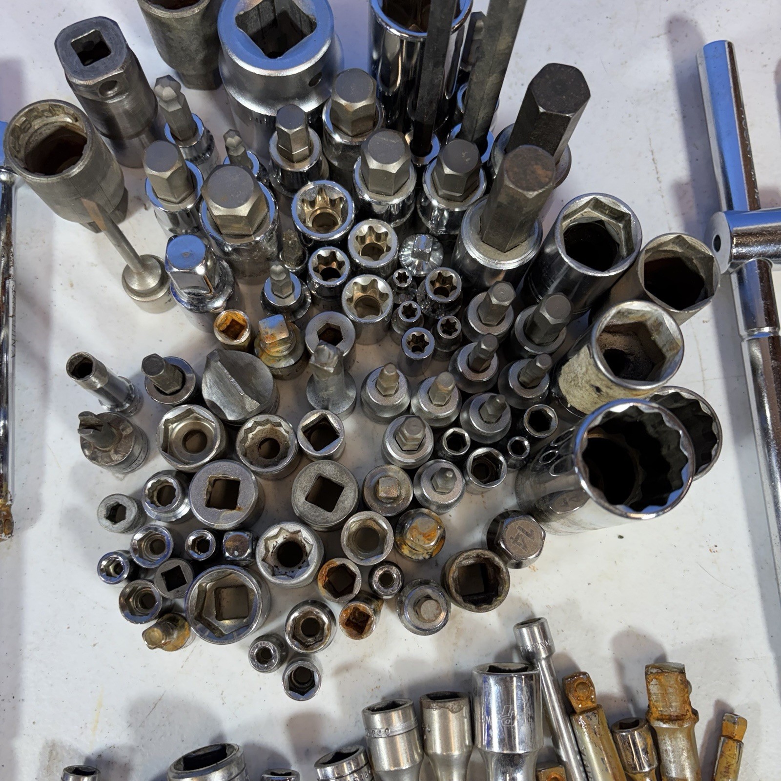 Lot of 80+ Sockets