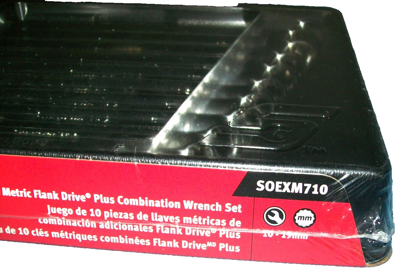 Snap-On 10-piece metric flank drive plus combination wrench set 10-19mm soexm710