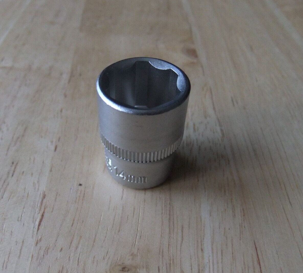 Welzh Werkzeug 14mm x 1/4 Drive Chrome Vanadium Socket – 24mm Long