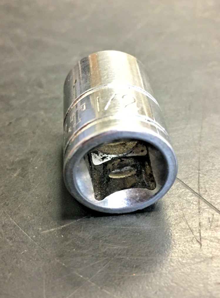 DURABUILT 1/2″ Socket, 3/8″ Drive, 12 Point