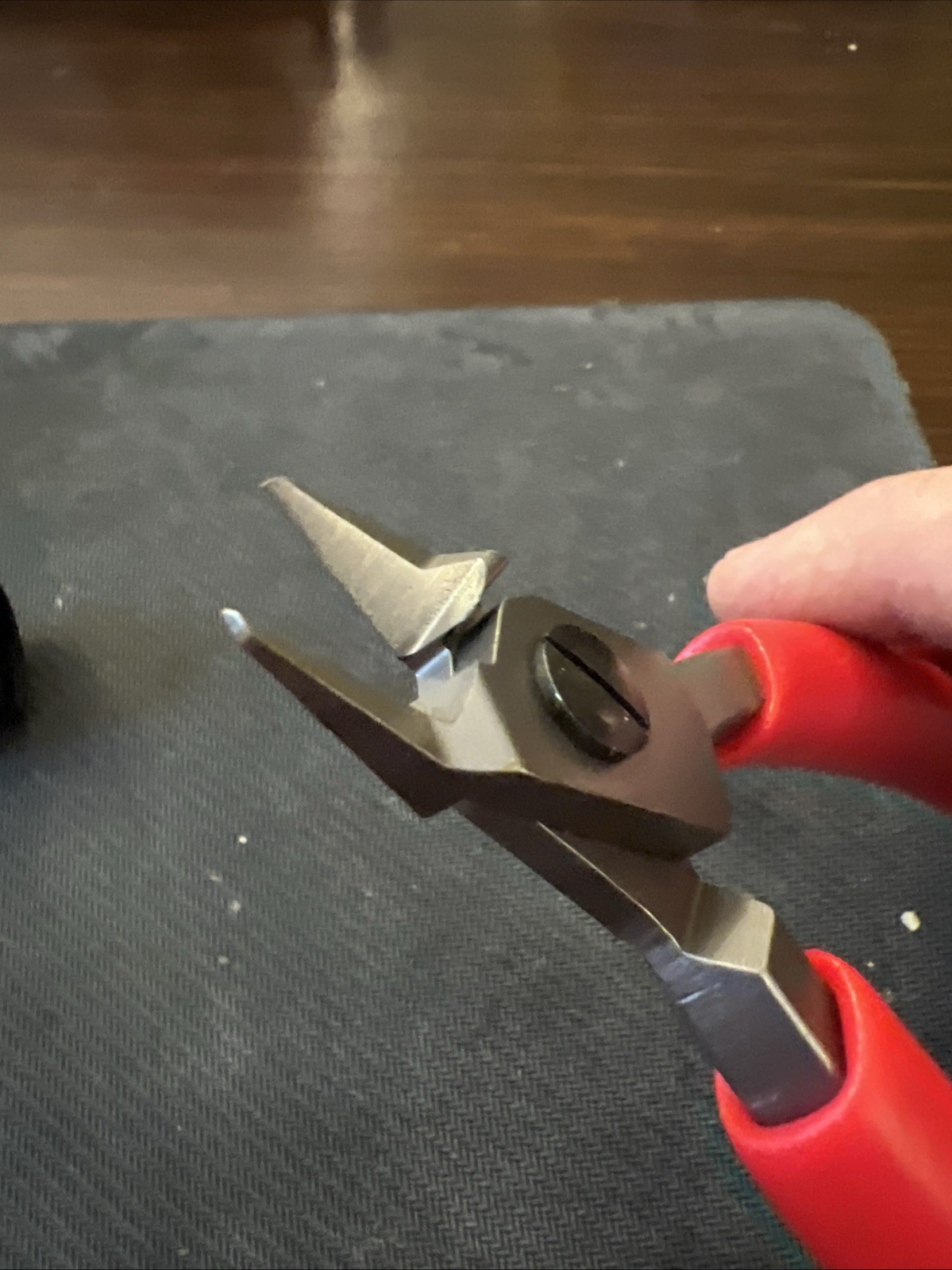 Snap on Tools SPAIN NEW RED P-Series Semi-Flush Cutting Pliers P88150RA T R 🔥
