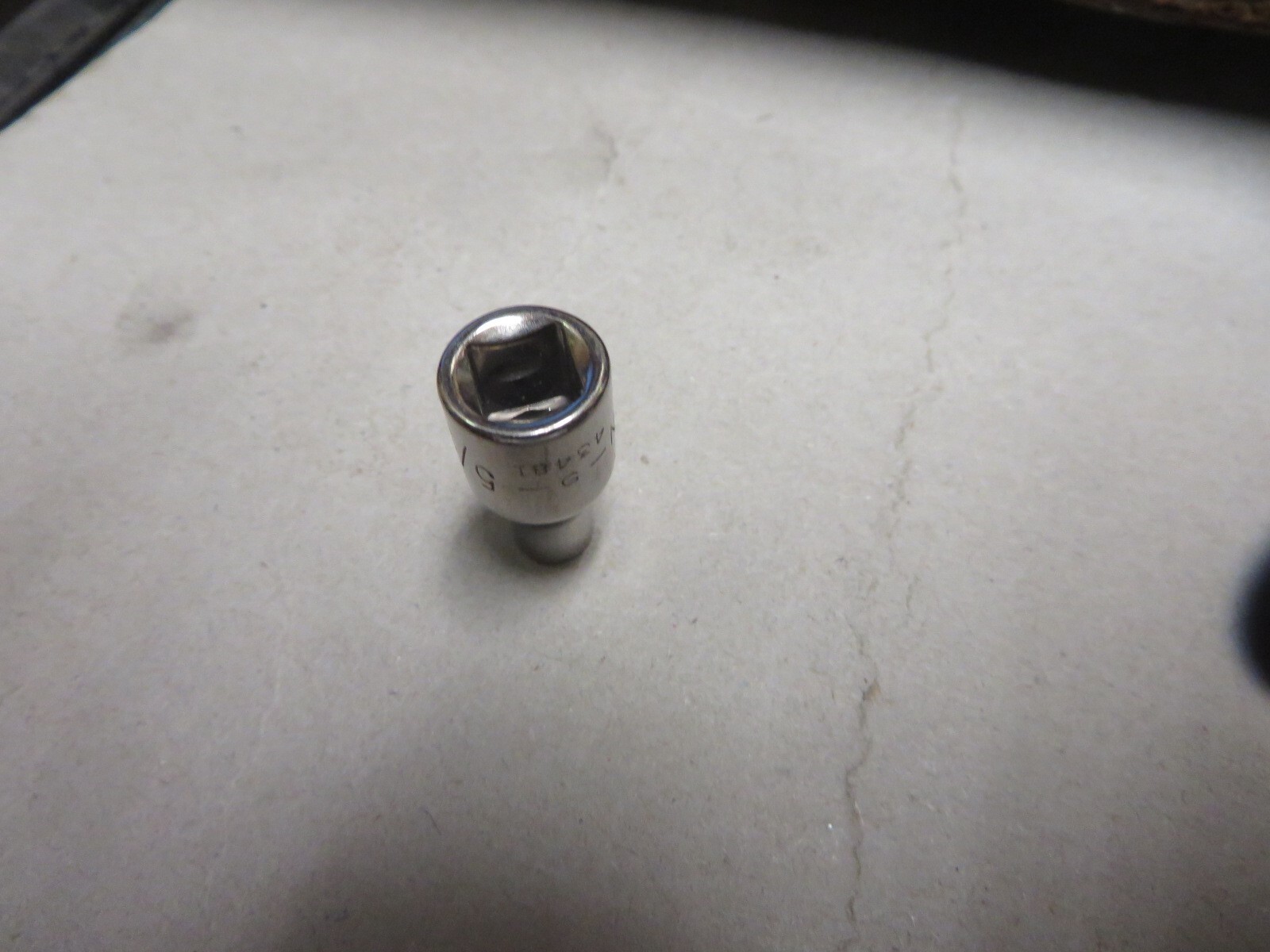CRAFTSMAN -G- 6 POINT 5/32″ SHORT SOCKET 1/4″ DRIVE # 43481