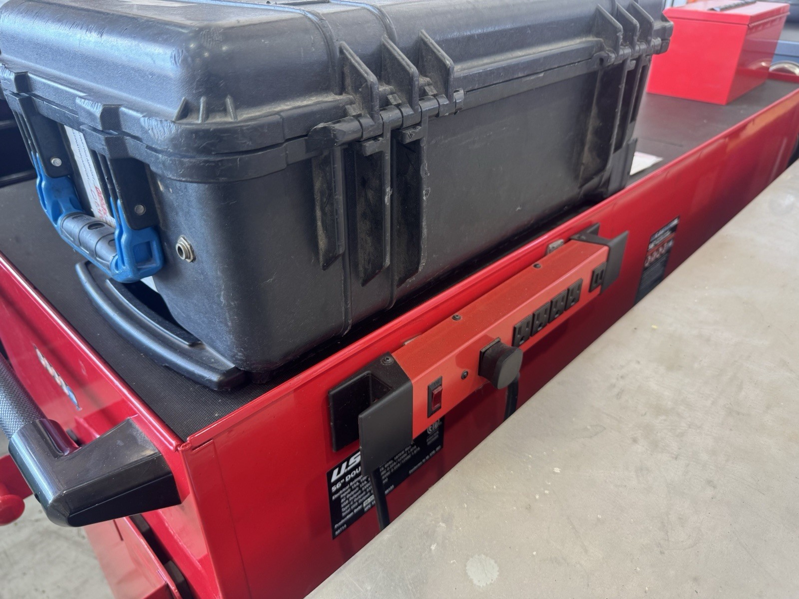 Red US General 56 in. x 22 in. Roll Cab, Series 3 and all tools. $6000 OBO