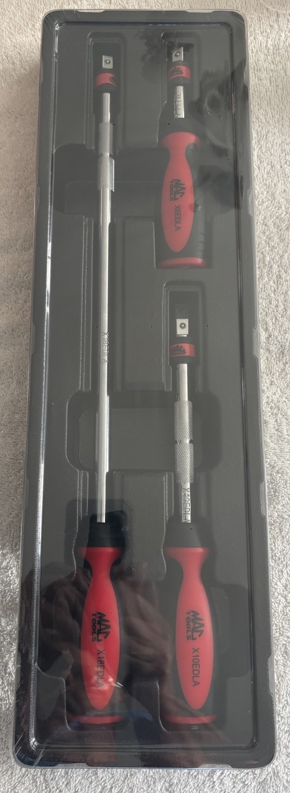 Mac Tools 3 Pc. 3/8” Drive Locking Hand Drive Extension Set w/Plastic Tray