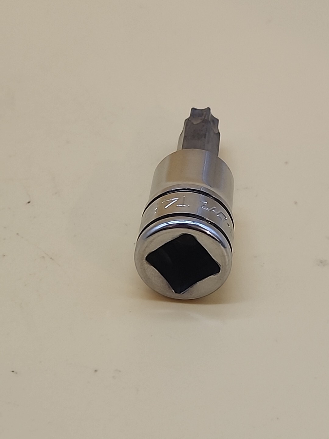 Snap-on Tools 3/8″ Drive T45 Standard Torx Bit Chrome Socket FTX45E USA