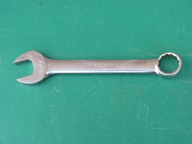 SNAP ON 18MM OEXM18 SHORT 12 POINT OPEN / BOX END METRIC WRENCH 18 MM NEW LOGO