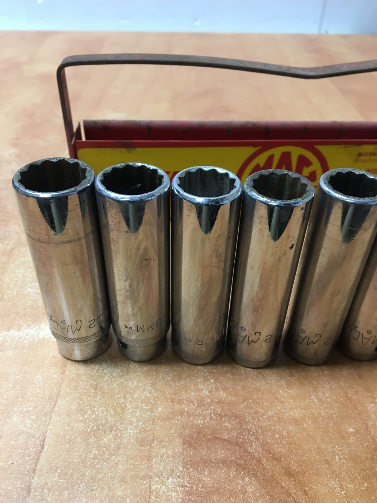 Mac USA VD2 10-Piece 1/2″ Drive Deep Metric Socket Set 10mm to 19mm w/tray