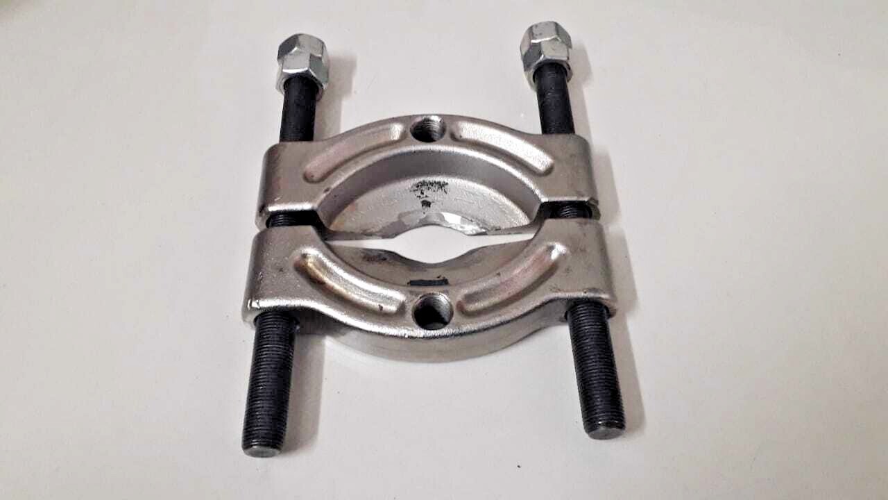 OTC Tools 1123 – 1/2″ to 4-5/8″ Bearing Splitter