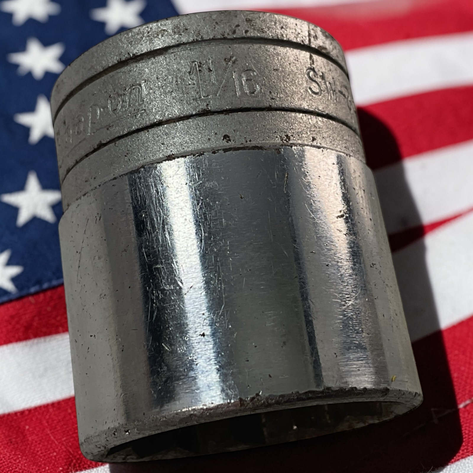 Snap-On Socket 1-1/16″ SW341 1/2″ Drive 12 Pt As Pictured Mechanic Tool USA