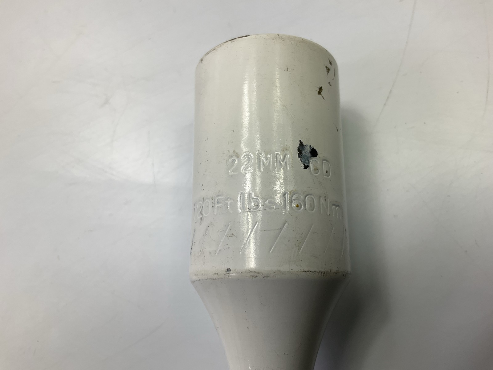 Accutorq 10-0339 1/2″ Drive 22mm 154 Ft/Lbs Aqua Torque Lug Nut Stick Bar WHITE