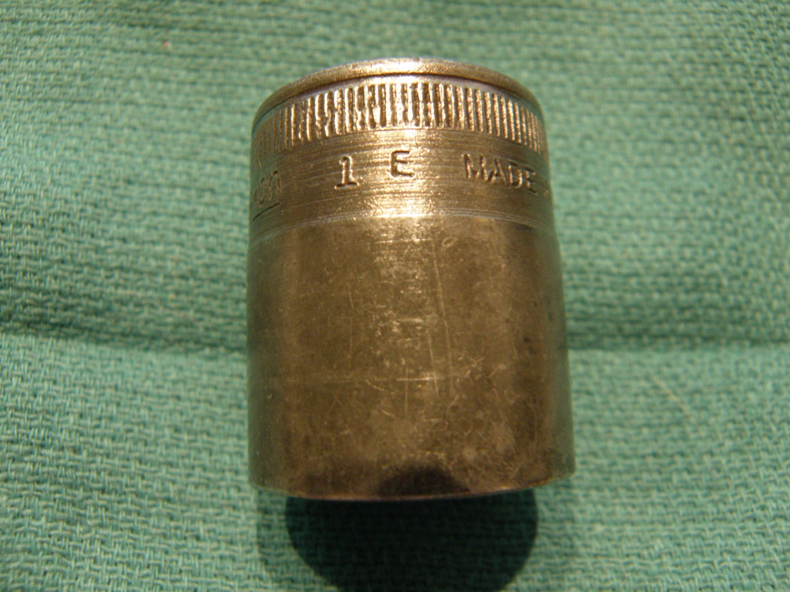 Snap-On 1/2″ Drive, 12 Point, 1″ Shallow Socket. SW320-1/2 Very Good Cond. USA.