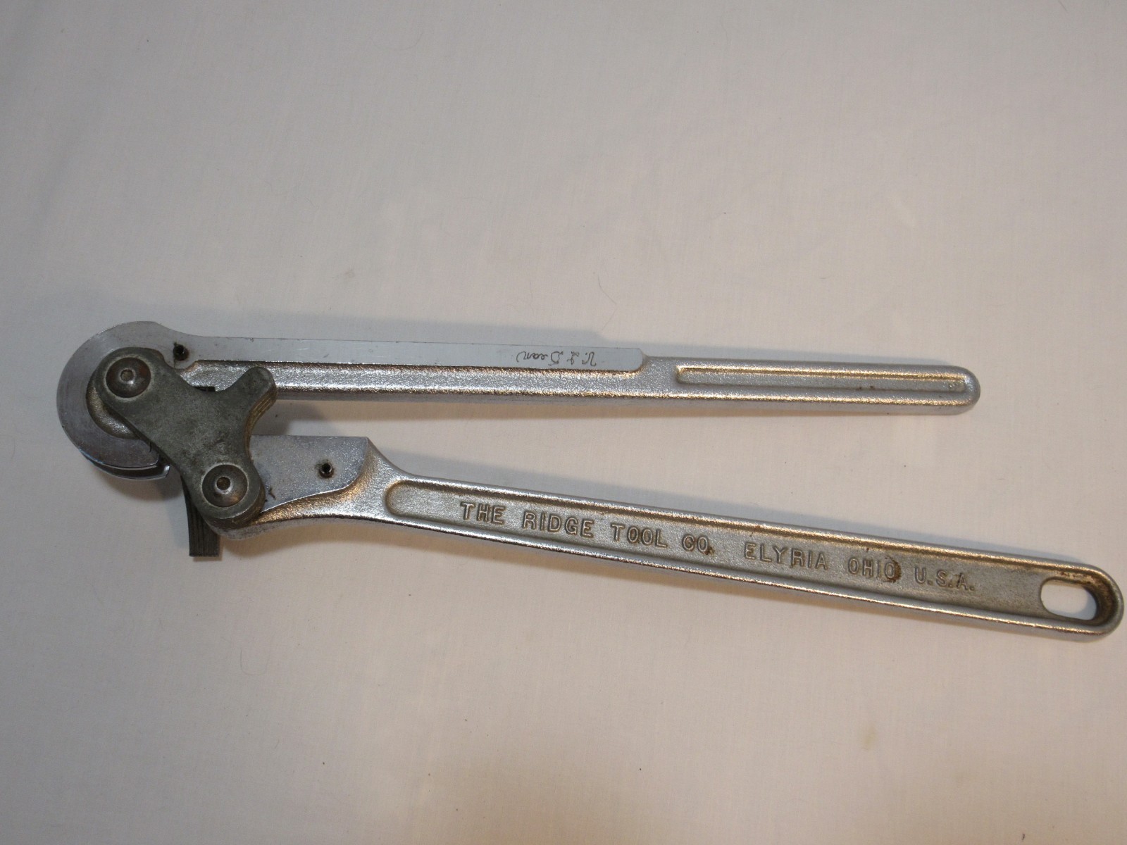 Vintage Rigid Tube Bender 396 By the Ridge Tool Co. Made in US. 3/8 OD tube size