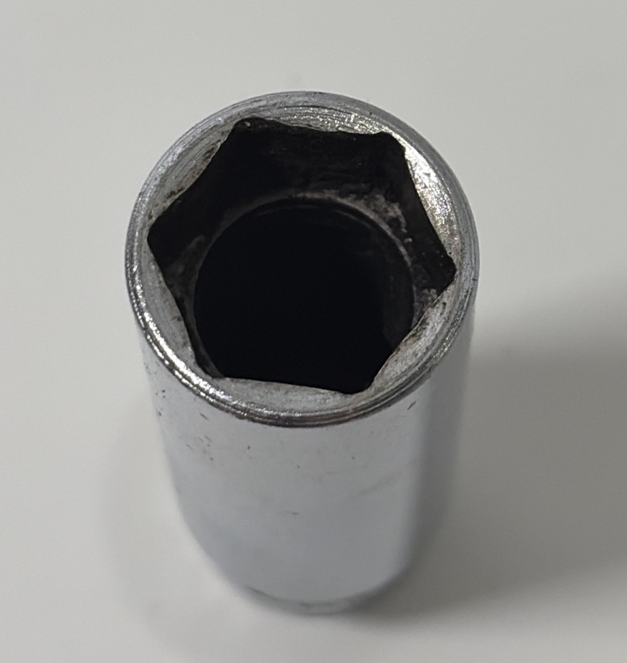Snap- On Tools STM16 1/2” SAE Flank Drive Deep Socket 1/4″ Drive 6 Point USA