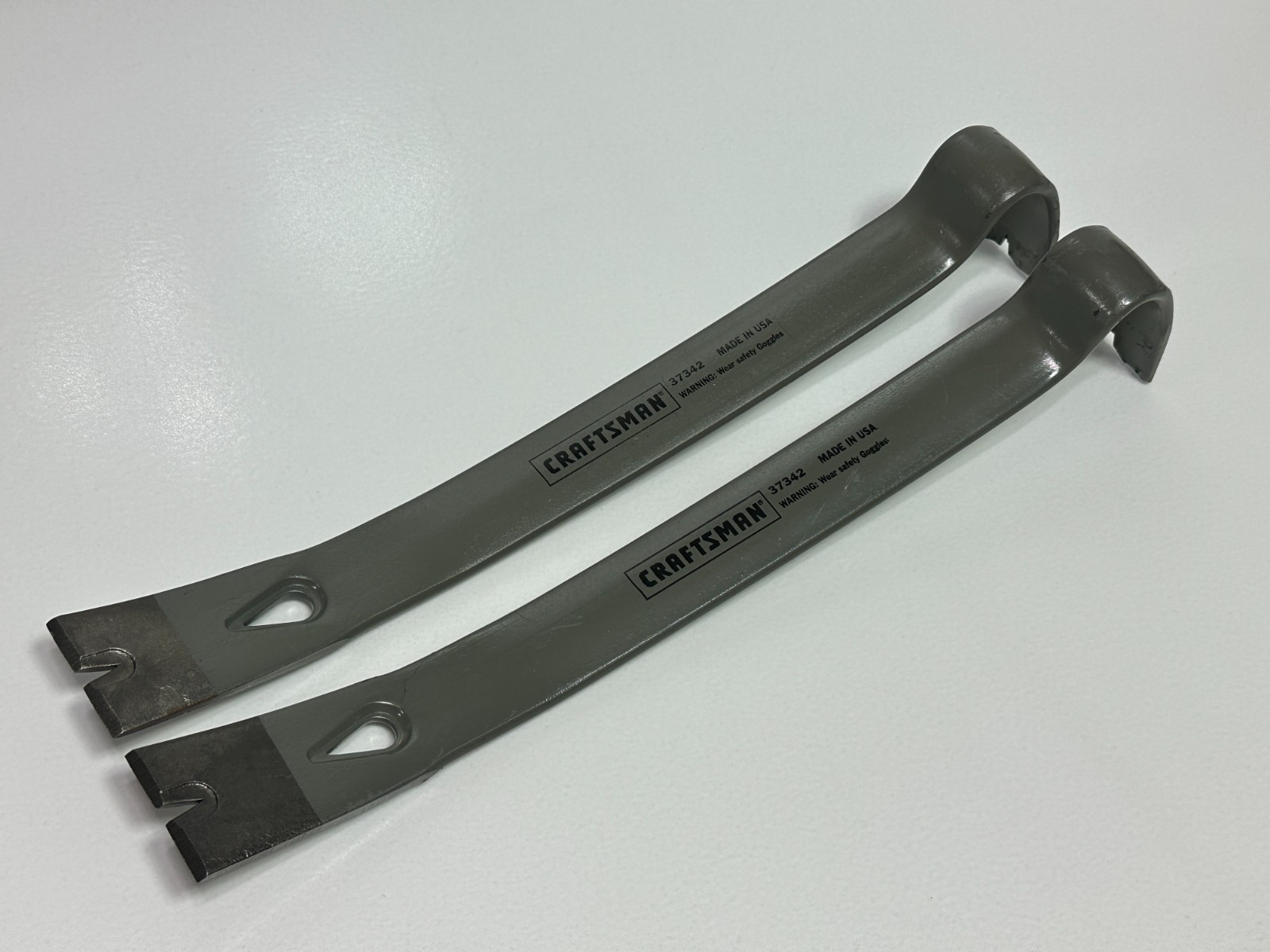 Sears Craftsman USA Made (NOS) 13.5″ Hook Pry Bar Nail Puller Wrecking Bar Pair