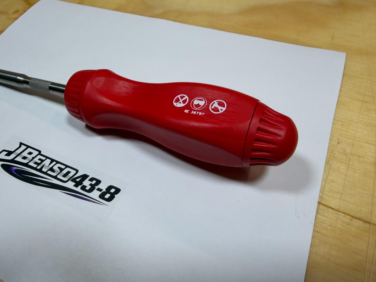 Snap-on Tools NEW 100th Anniversary CLASSIC RED Ratcheting Screwdriver w/o bits